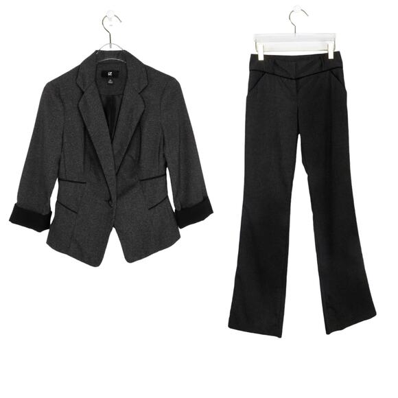 Iz Byer Pantsuit Charcoal Gray Dress Pants and Blazer Women's Suit Formal XS - Picture 1 of 9